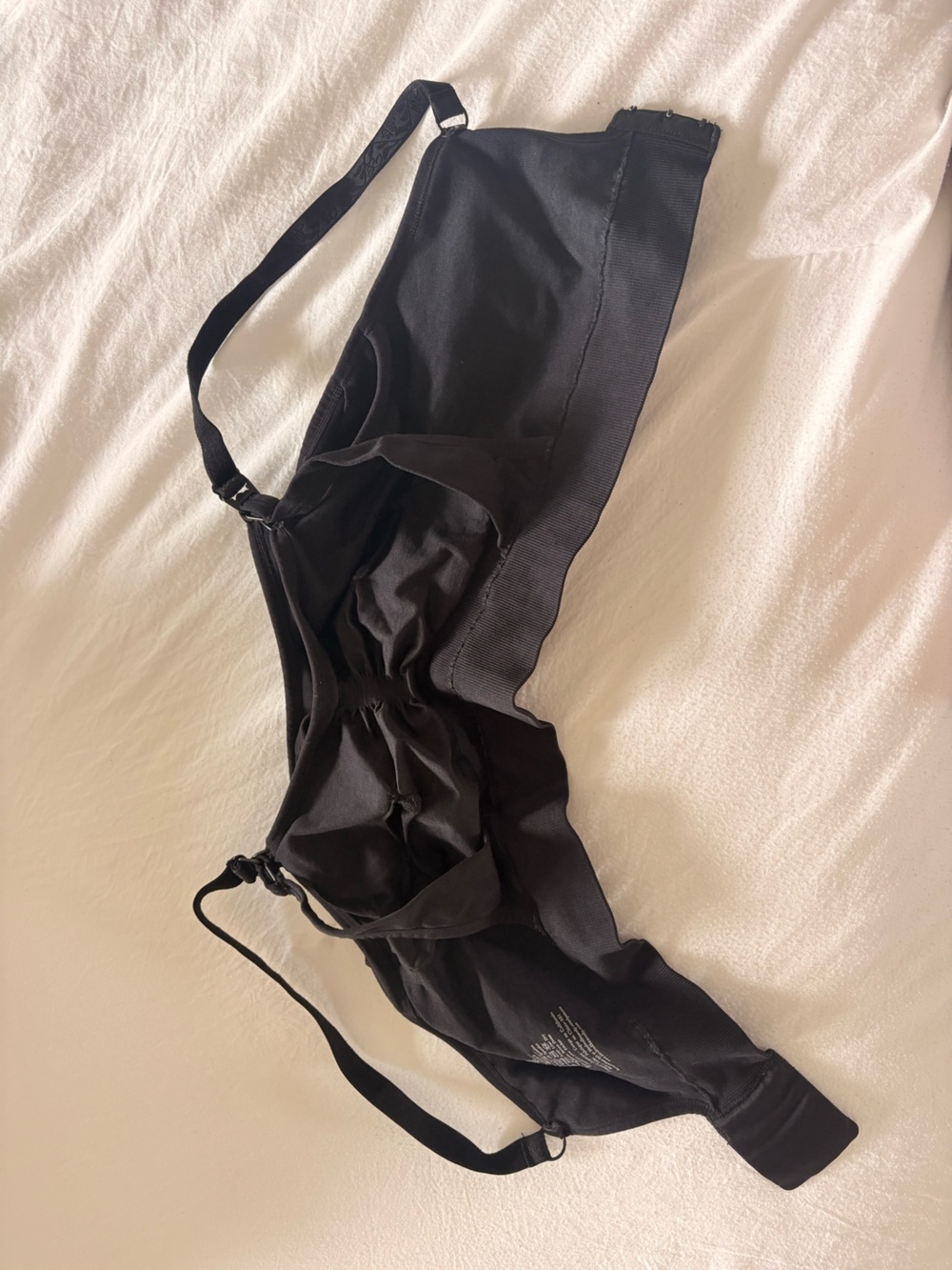 Kindred Bravely pumping and nursing bra